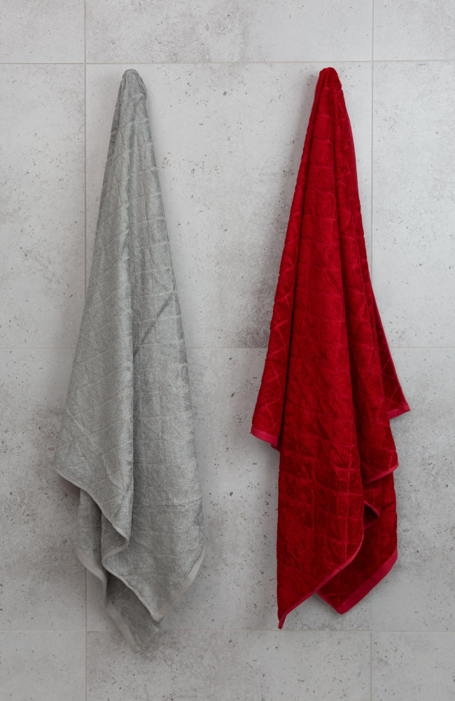 Grey & Red Bamboo Bath Towels 