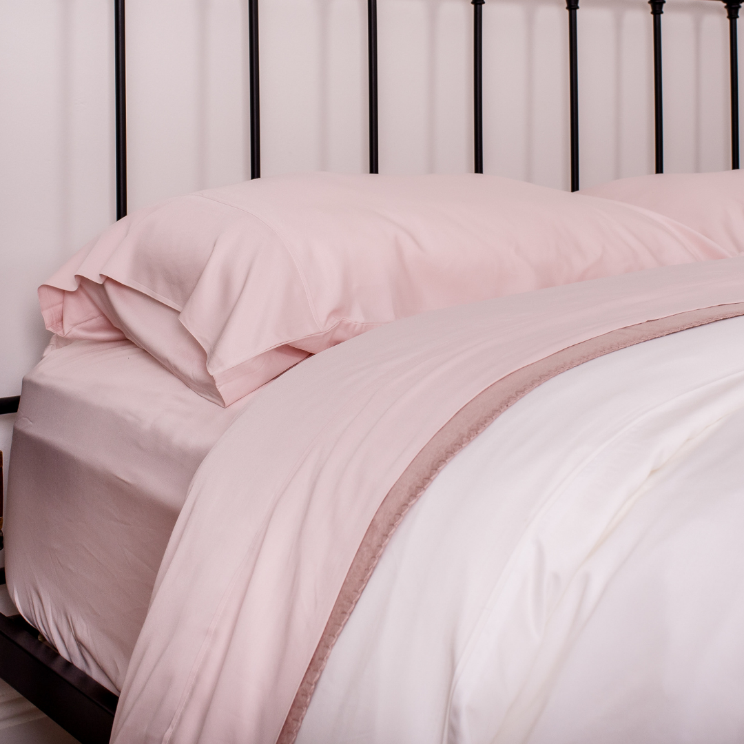 100% bamboo pale pink sheet set ideal for menopause